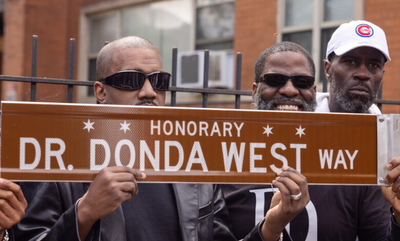 Donda West Way: A South Shore street is renamed for a Chicago ‘village mom’ Donda West Way: A South Shore street is renamed for a Chicago ‘village mom’