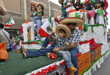 A year after Operation Midway Blitz, Chicago celebrates ‘strength’ at the Mexican Independence Day Parade