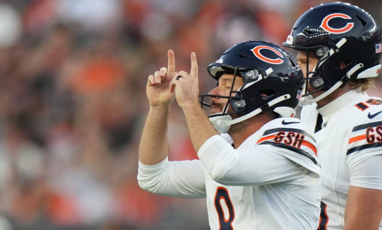 Bears’ report: K Cairo Santos, CB Tyrique Stevenson to play vs. Eagles