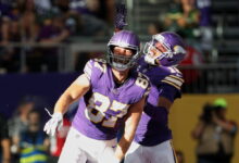 Vikings score 29 straight points to beat Packers 39-22