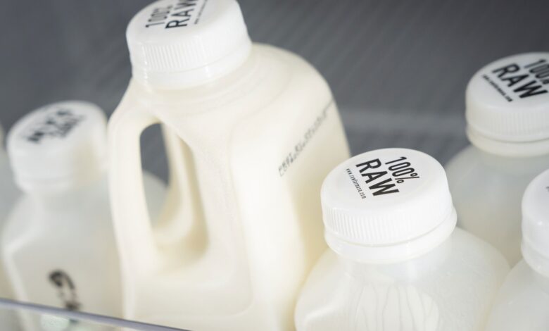 Pediatricians Demand Raw Milk Ban Amid Growing Health Risks Pediatricians Demand Raw Milk Ban Amid Growing Health Risks