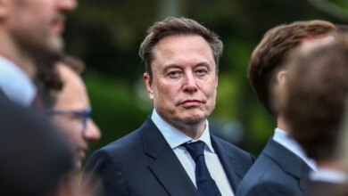 Elon Musk Confirms SpaceX and Tesla Boards Formed Special Committees to Weigh Merger Elon Musk Confirms SpaceX and Tesla Boards Formed Special Committees to Weigh Merger