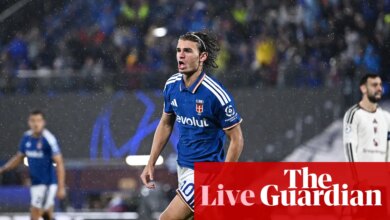 Como Seize Control Against Manchester United in Historic Champions League Clash