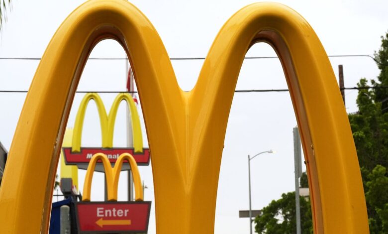Federal Antitrust Lawsuit Challenges McDonald’s AI Pricing Strategy