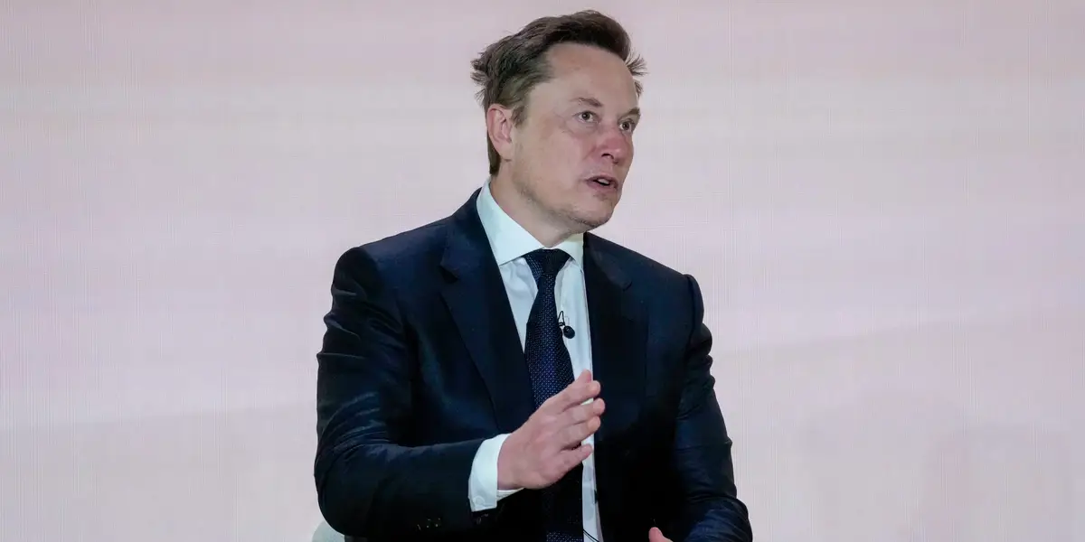 SpaceX Offers Employees 20% Pay Bump for Temporary Data Center Buildout in Memphis