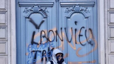 Central European Leaders Point to French Unrest to Defend Strict Border Controls Central European Leaders Point to French Unrest to Defend Strict Border Controls