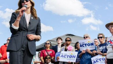 Gubernatorial Contests in Texas and Oregon Highlight Competitive Statehouse Landscape