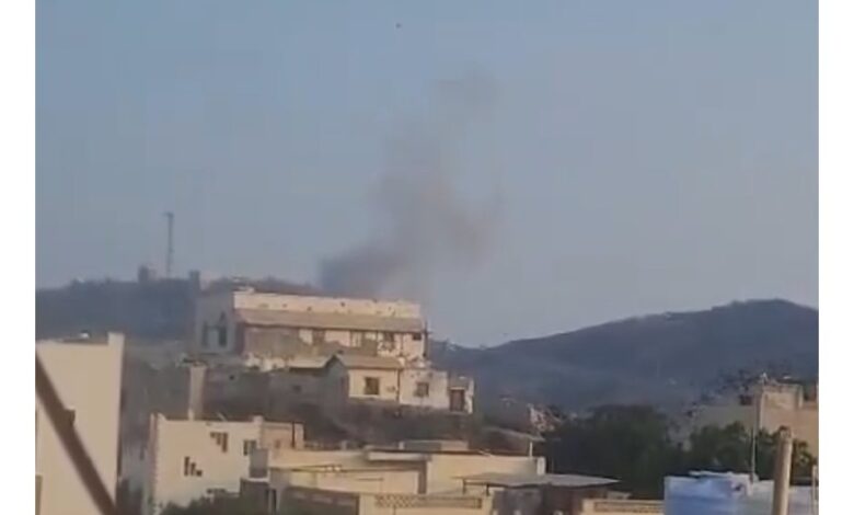 Houthi Missile and Drone Attack Hits Presidential Palace Compound in Aden Houthi Missile and Drone Attack Hits Presidential Palace Compound in Aden