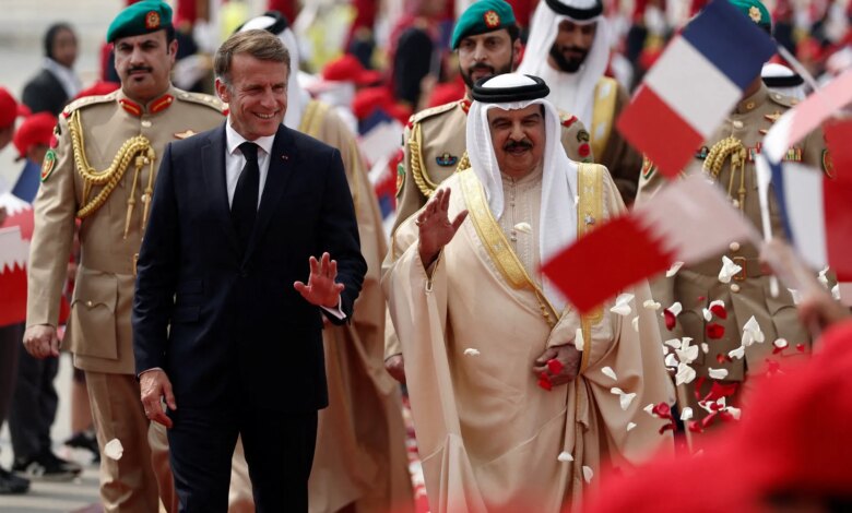 Macron Tours Gulf Seeking Energy and Defense Pacts Amid Domestic Turmoil