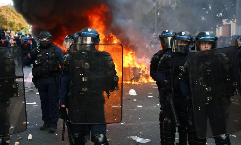 Macron Heads to Kuwait for Energy Talks as Nationwide Riots Rock France Macron Heads to Kuwait for Energy Talks as Nationwide Riots Rock France
