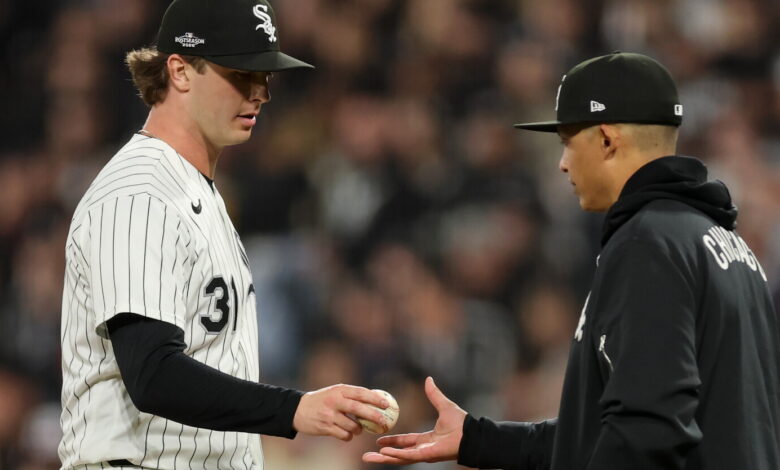 White Sox Collapse in Sixth Forces Game Five Showdown