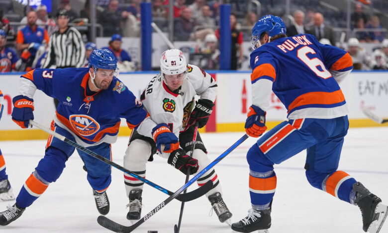 Blackhawks Find Better Form But Still Fall To Islanders Blackhawks Find Better Form But Still Fall To Islanders