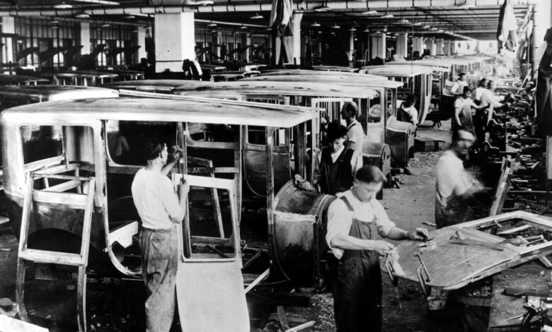 Why losing industrial jobs hit differently in Detroit, Milwaukee and Chicago Why losing industrial jobs hit differently in Detroit, Milwaukee and Chicago