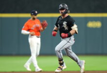 White Sox complete wild card series sweep over Astros, setting up ALDS matchup with Guardians